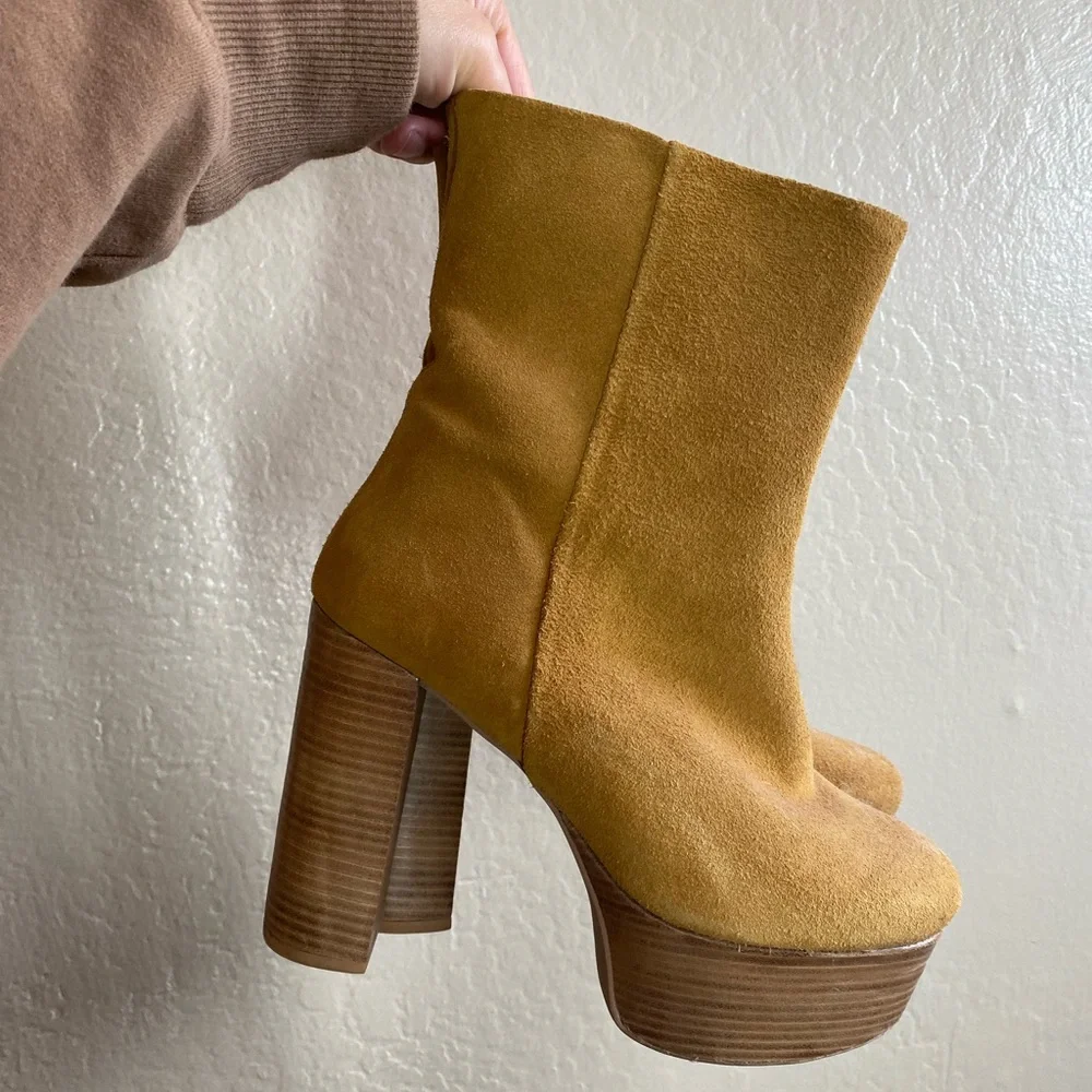 Womens Tan Suede Platform Ankle Boot